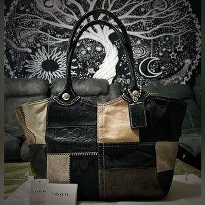 Rare Vintage Y2K style Coach Tote bag Black and Cream Patchwork shoulder bag